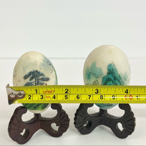 Vintage Set of Hand Painted Oriental Landscape Stone Egg - Picture 6 of 12